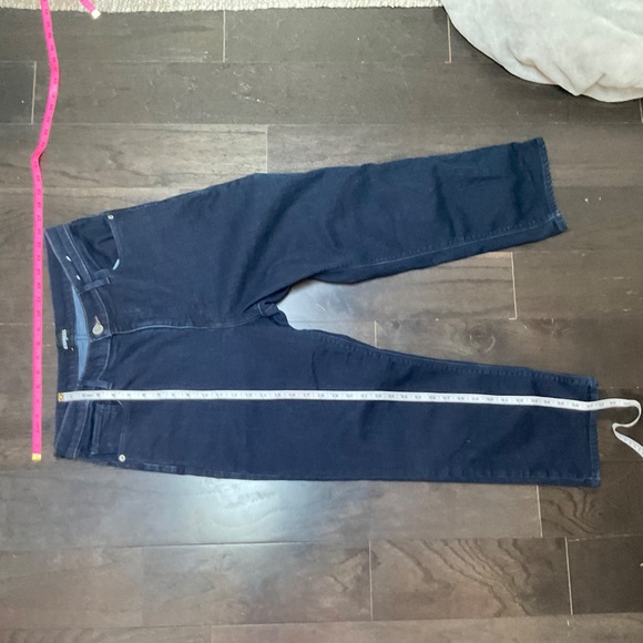 Express Cropped Straight High Rise Dark Denim Jeans - Picture 4 of 11